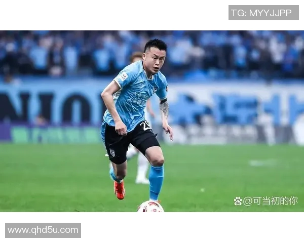 中超精彩对决建业迎战大连全力争胜直播盛况不容错过