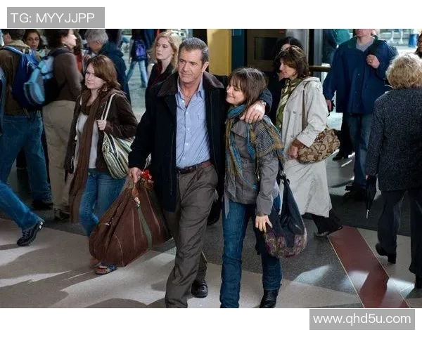 吉布森的传奇人生与创作历程探秘:从音乐到电影的多元化影响力分析