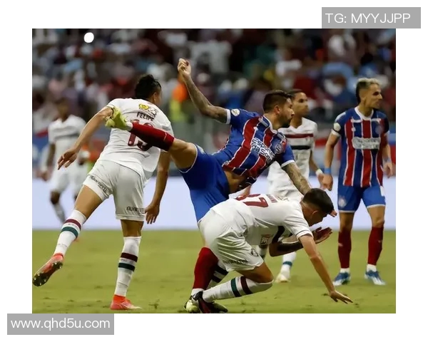 巴西红牛与帕尔梅拉的激烈对决揭示足球战术与团队精神的较量