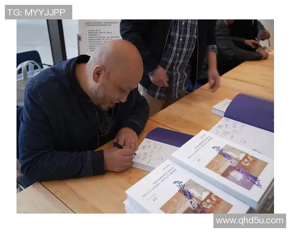 徐昕的艺术之路：从初学者到备受瞩目的创作才俊的成长历程与心路历程